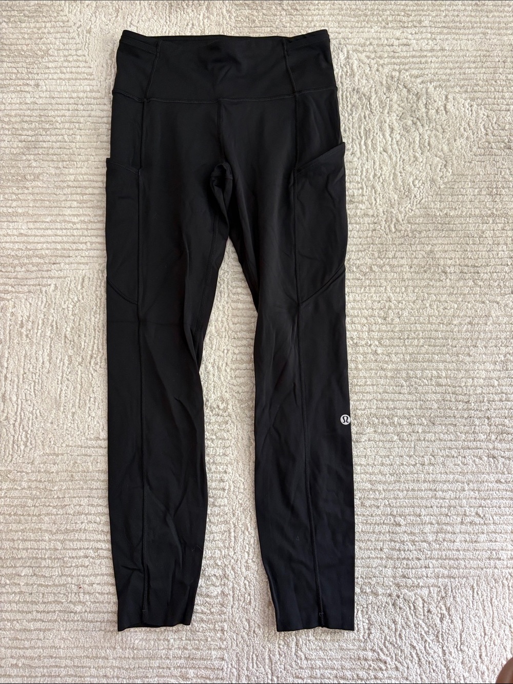 Women’s Lululemon Fast & Free 7/8 Tight II *Non-Reflective Nulux 25"
Black